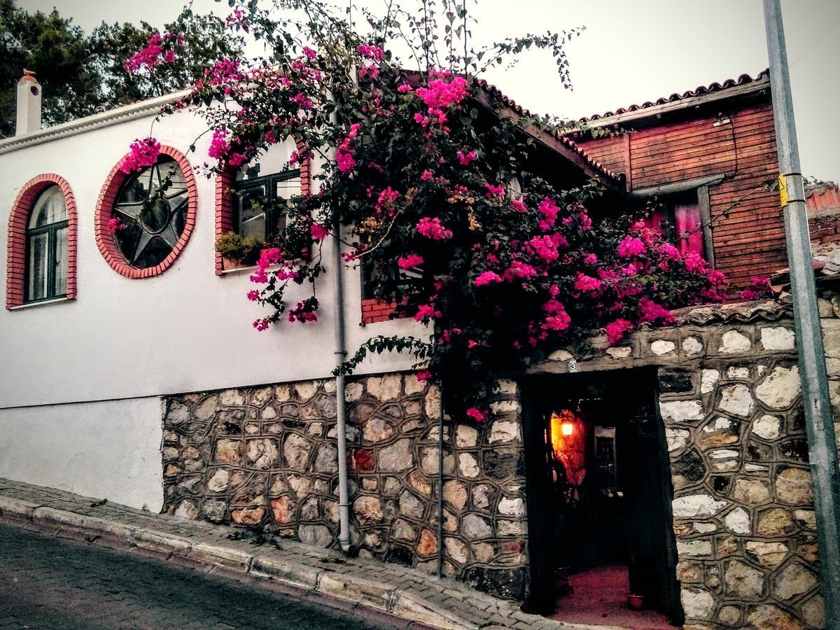 Karaburun Bahce Bed & Breakfast Exterior photo